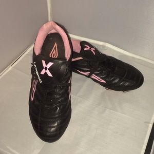 Umbro Womens Cleats